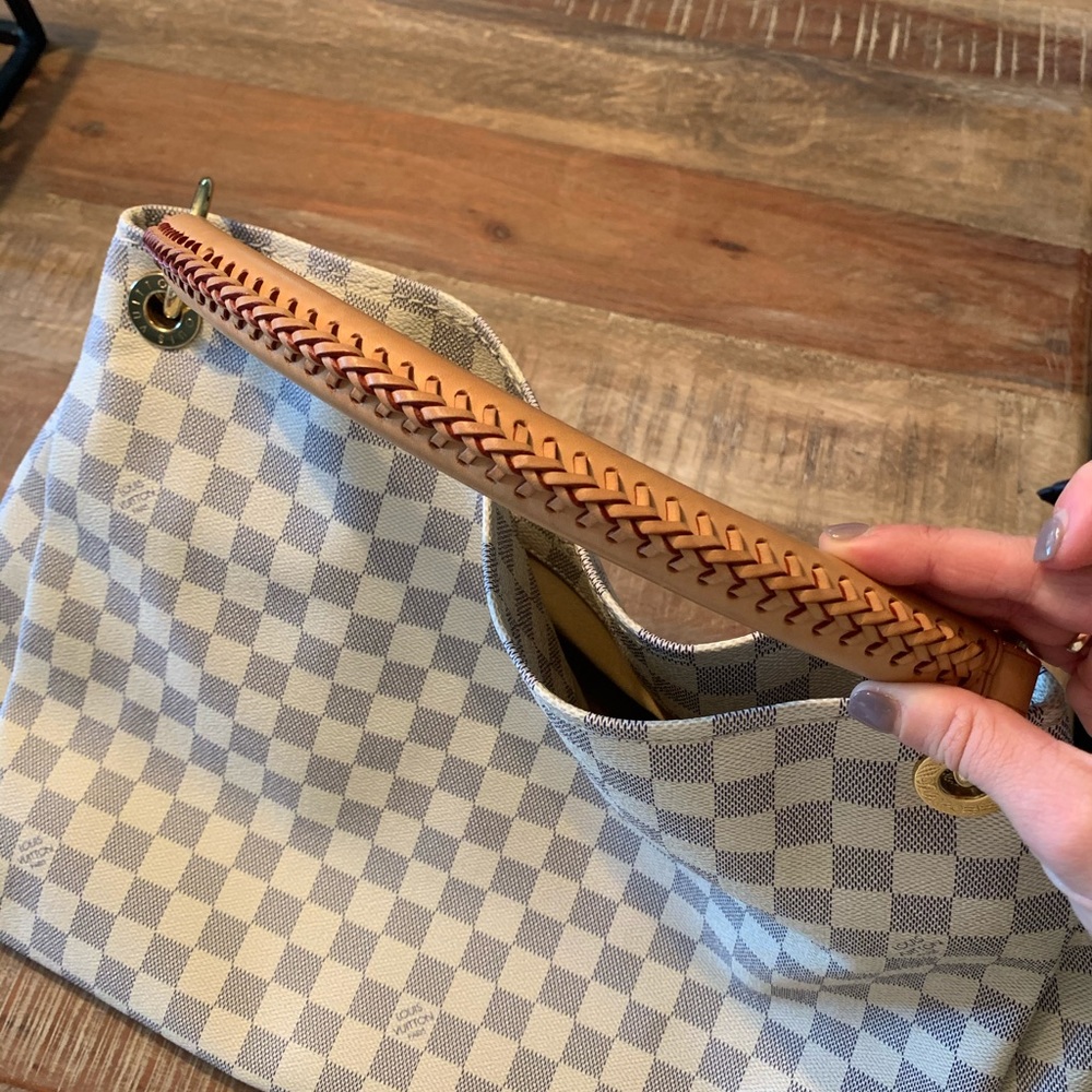 Louis Vuitton Artsy MM bag - Picture 6 of 9